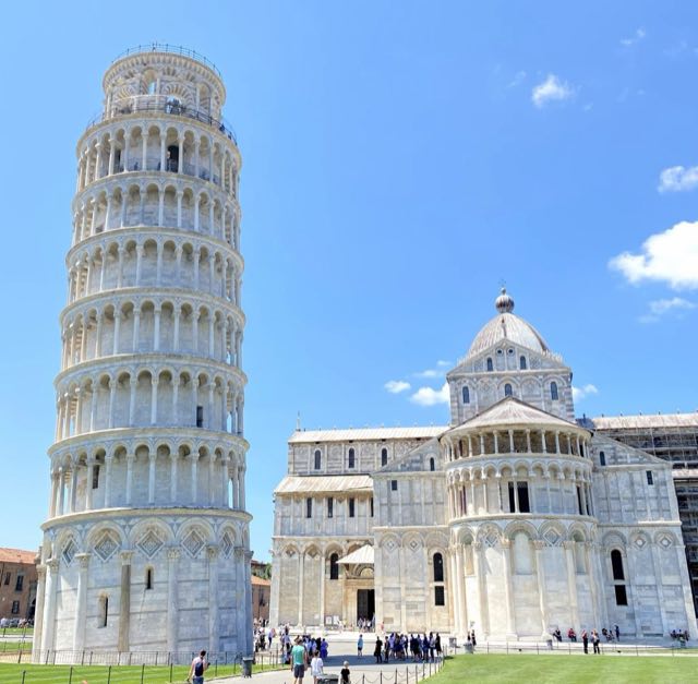 Pisa & Lucca Day Tour