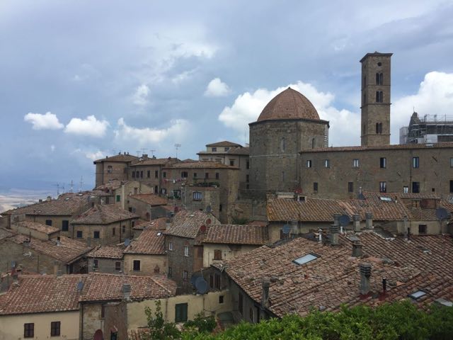 Volterra & San Gimignano